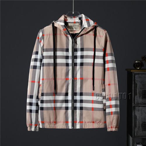 Burberry Check Print Hooded Jacket in Khaki