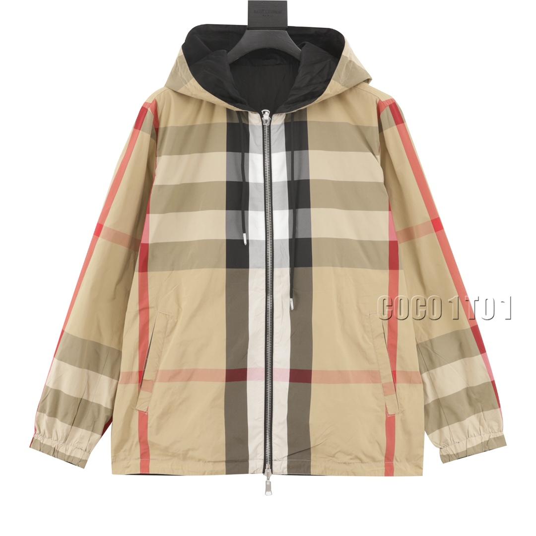Burberry classic large check reversible hooded Jacket