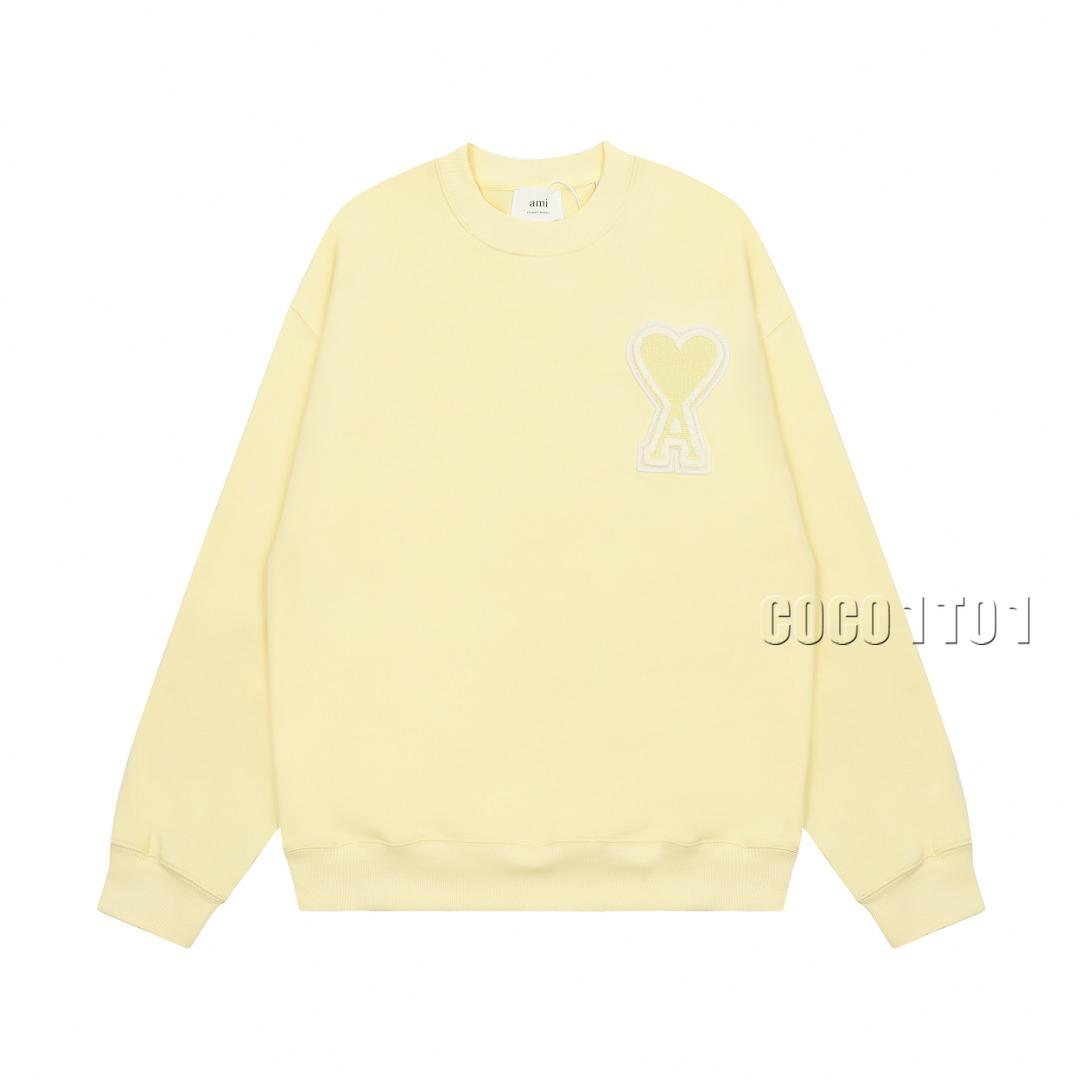 AMI PARIS Macaron Big Heart Embroidery Crewneck Sweatshirt in Yellow