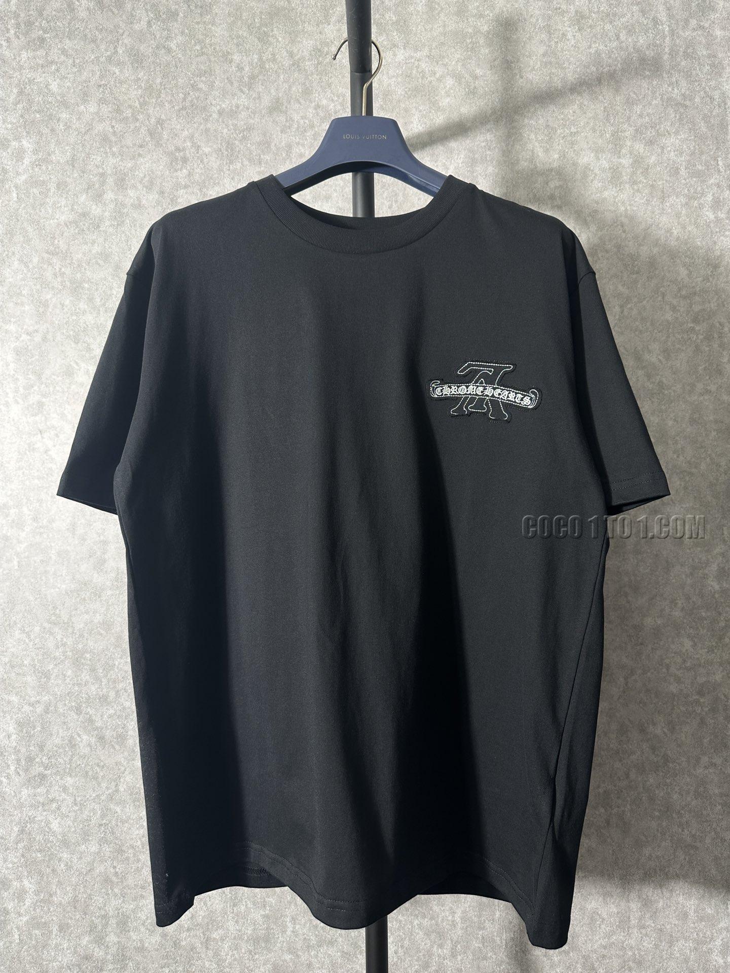 Louis Vuitton Louis Vuitton Kuroko Collaboration Horseshoe Patchwork Short Sleeve T-shirt NLOUIS VUITTON42307