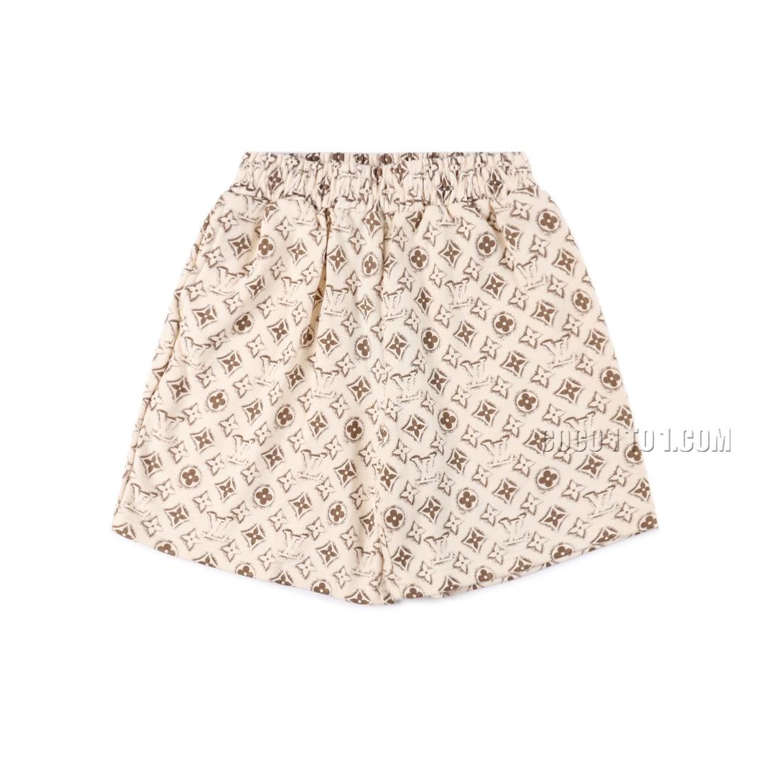 Louis Vuitton Monogram All-Over Logo Five-Point Casual Shorts