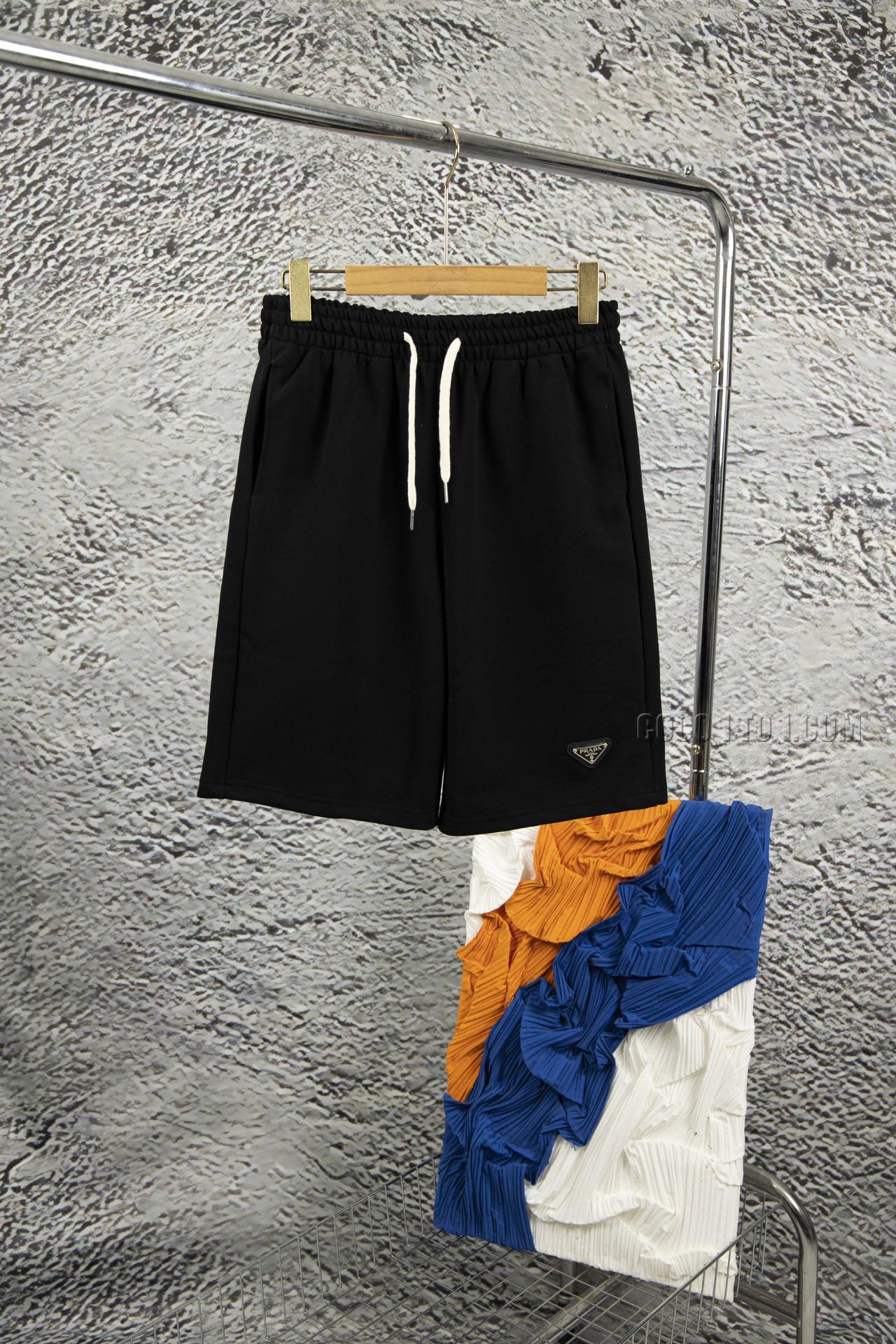 Prada Classic Metal Triangle Logo Letter Leather Label Casual Couple Embroidered Five Shorts