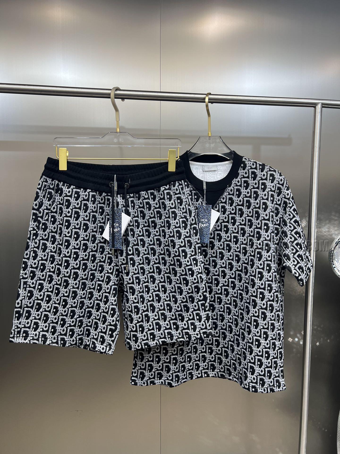 Dior Fashion Boutique Suit N42503