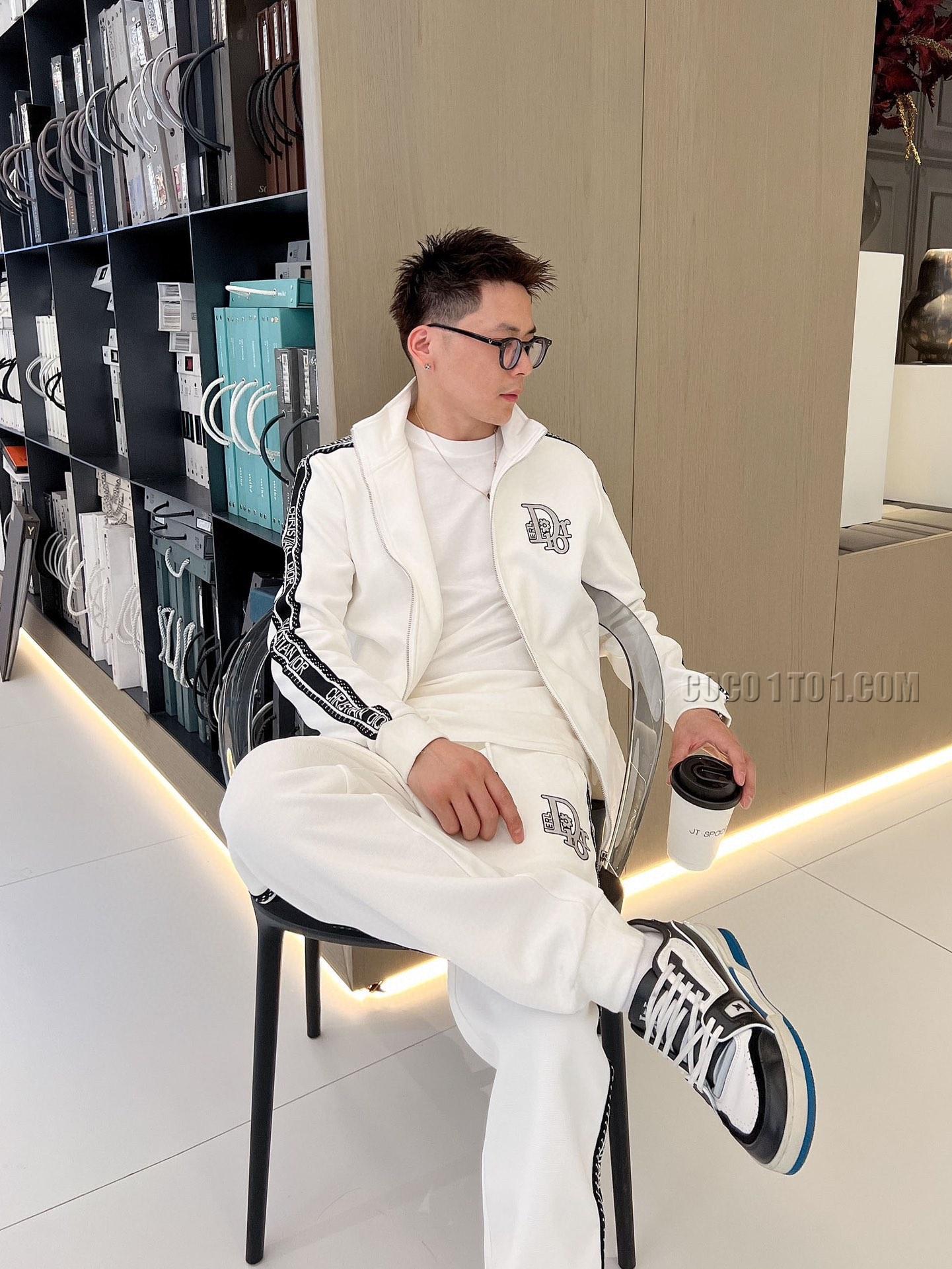 Dior Brand New Popular Cardigan Sweatshirt Suit N42503