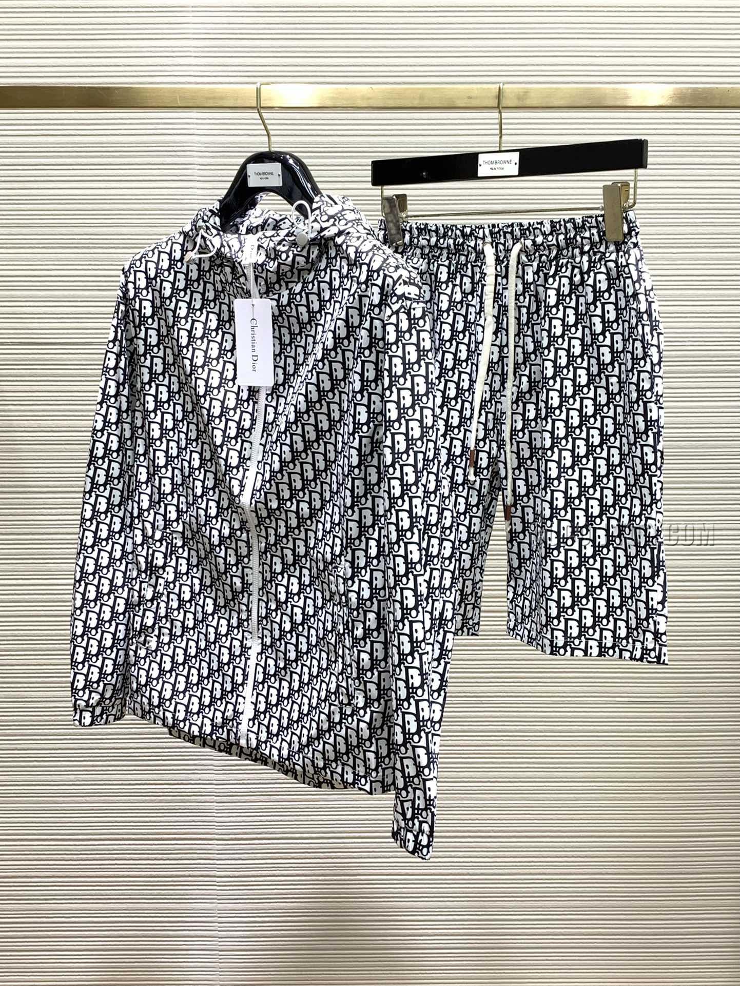 Dior Homme proud spring new simple fashion hooded jacket Suit N42503