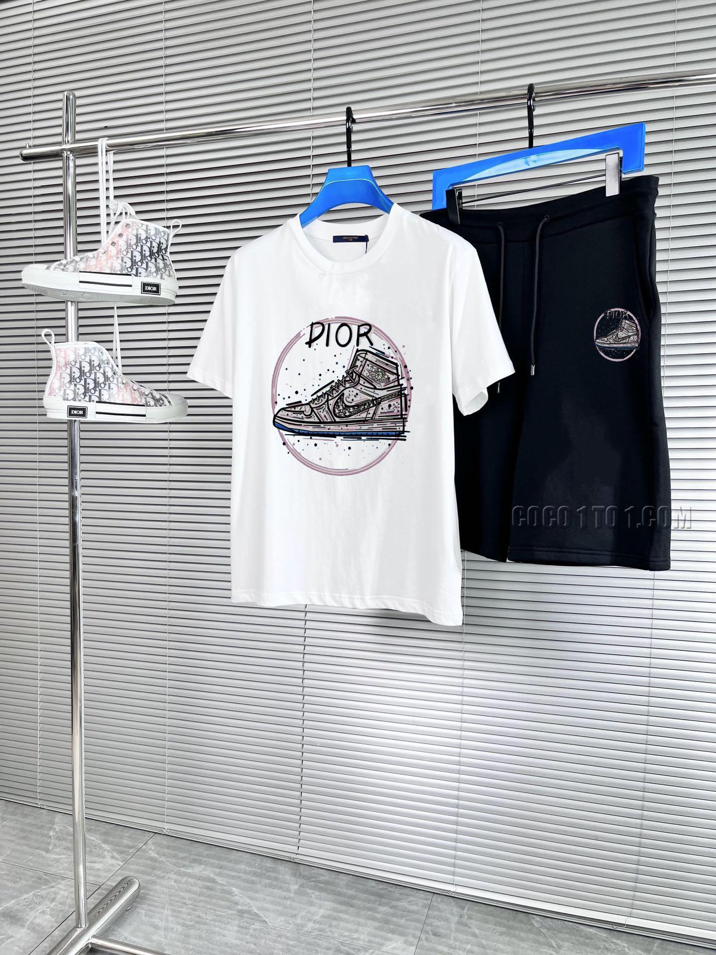 Dior new Men's short-sleeved shorts Suit N42503