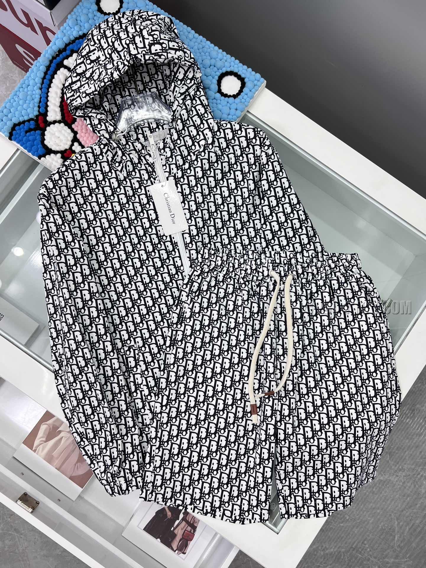 Dior spring and summer versatile casual Men's and woMen's casual Suit N42503