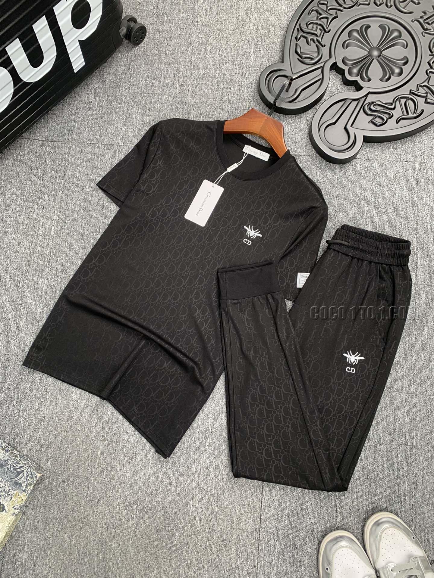 Dior round neck short sleeve Suit N42503
